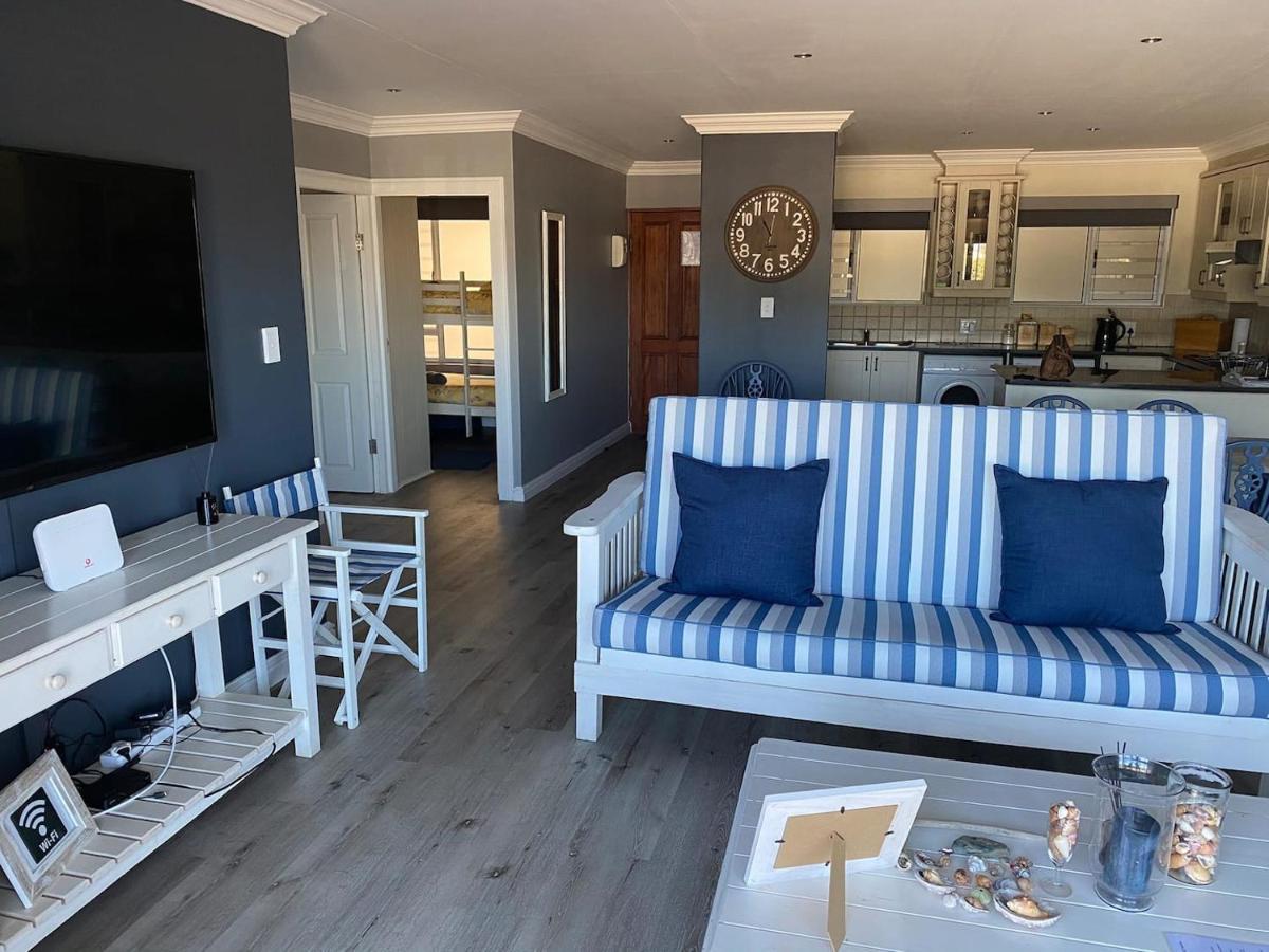 Modern Apartment Walking Distance To Main Beach Restaurants And Other Amenities Jeffreys Bay Exterior foto