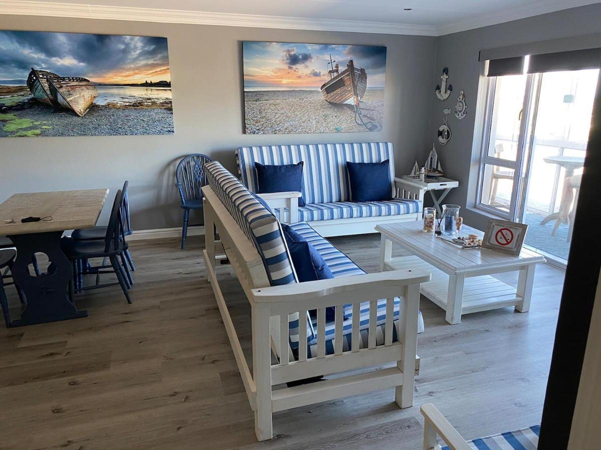 Modern Apartment Walking Distance To Main Beach Restaurants And Other Amenities Jeffreys Bay Exterior foto